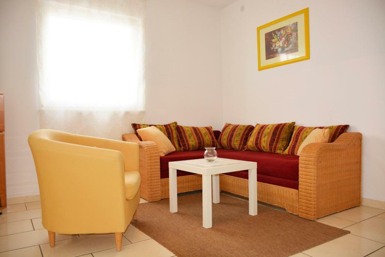 Perla Vir Apartment Luaran gambar