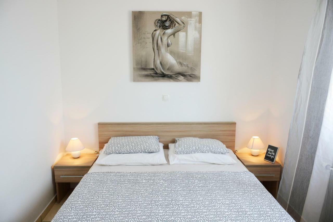 Perla Vir Apartment Luaran gambar