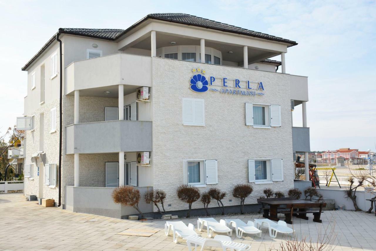 Perla Vir Apartment Luaran gambar